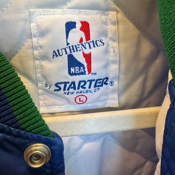 Vintage 1990s Minnesota Timberwolves Satin Starter Bomber Jacket Sz L - Picture 10 of 11